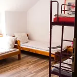 Hostal Okecie 39 - I Parking Blisko Lotnisko Okecie Varsovia