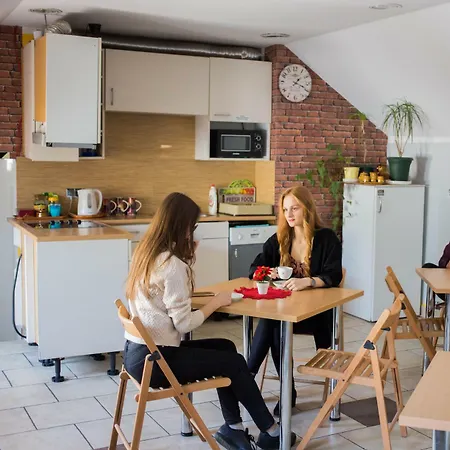 Okecie 39 - I Parking Blisko Lotnisko Okecie Albergue Varsóvia