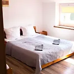 Hostal Okecie 39 - I Parking Blisko Lotnisko Okecie *